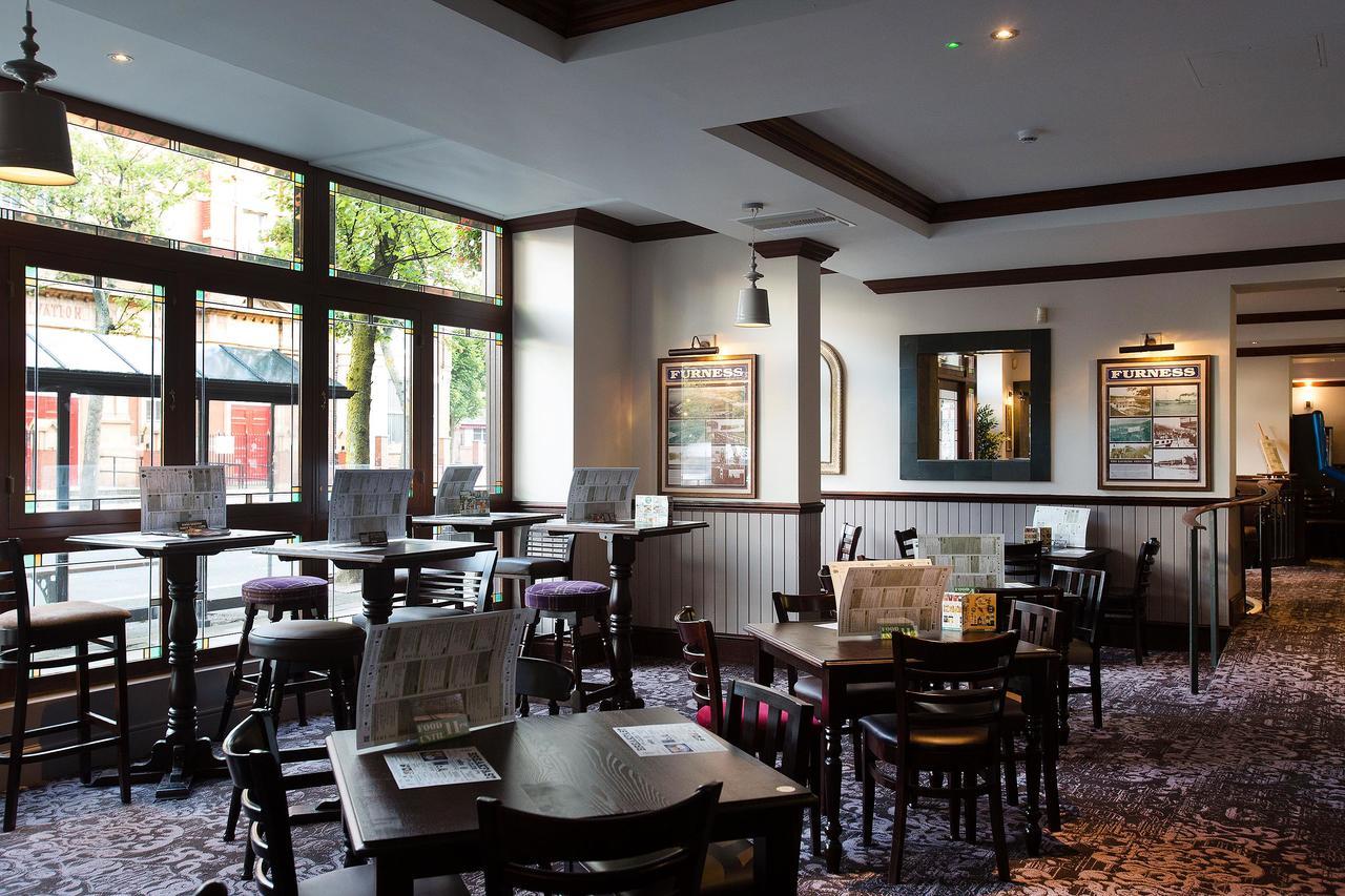 The Furness Railway Wetherspoon Hotel Barrow-in-Furness Exterior foto