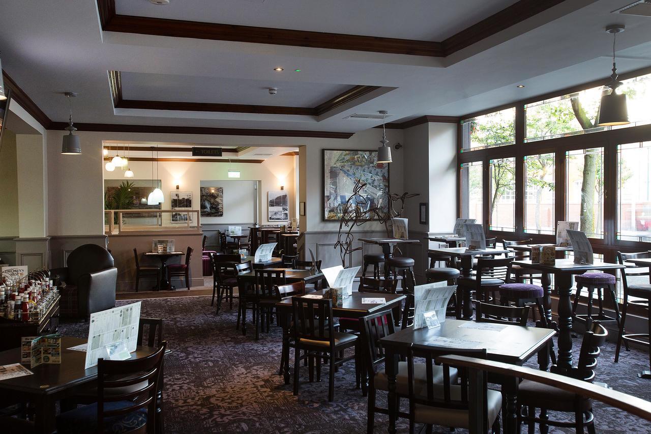 The Furness Railway Wetherspoon Hotel Barrow-in-Furness Exterior foto